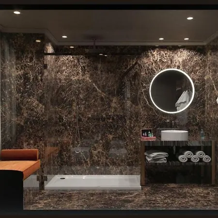 بيت ضيافة The Circle Luxury Suites روما