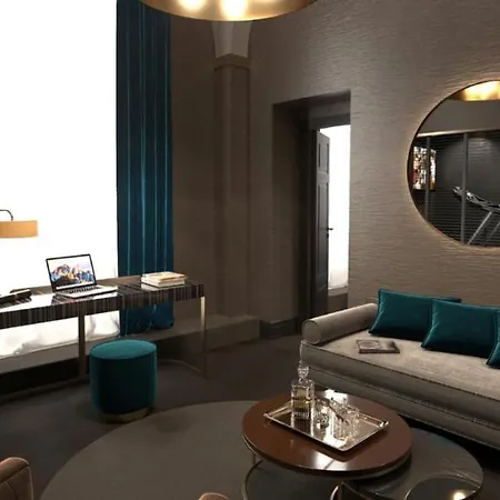 The Circle Luxury Suites بيت ضيافة روما